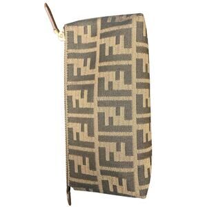 Fendi Cosmetic Pouch Women’s One Size Gold Tone Zipper One Compartment Brown